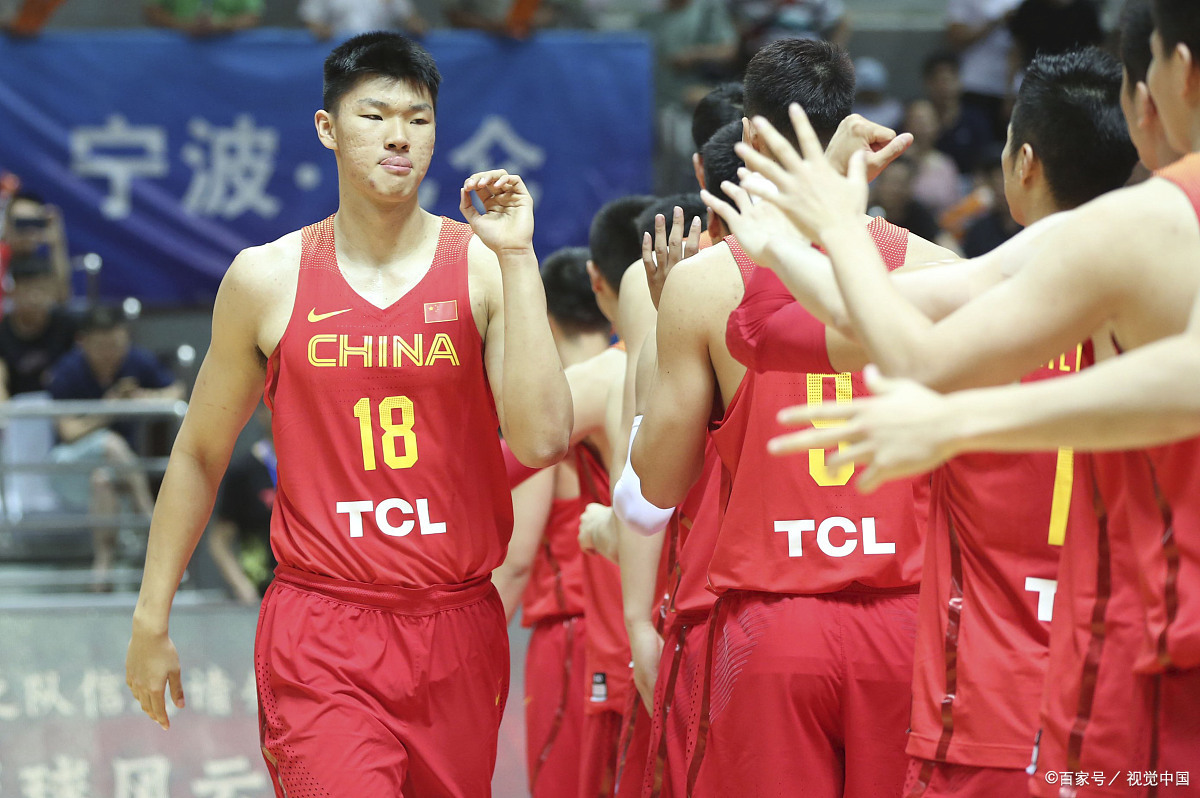 北京男篮对阵大连队，全队备战意志坚定