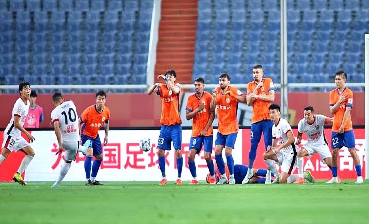 陕西联合、大连鲲城出局，广州豹成足协杯八强中甲独苗的简单介绍