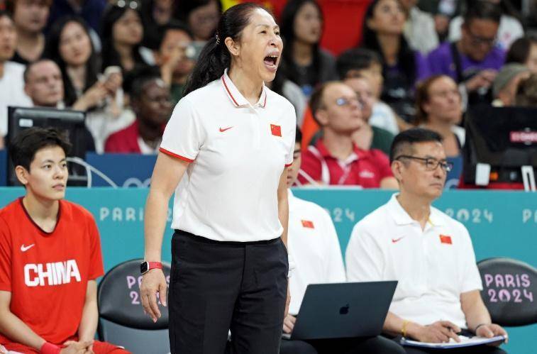 宫鲁鸣为女篮亚洲杯练兵两大问题急需解决(宫鲁鸣nbl)