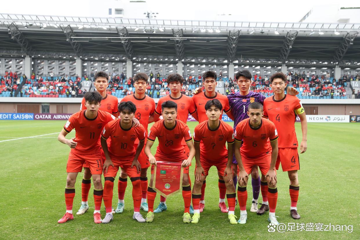 一场2-1绝杀，让中国队争冠起死回生，还送亚洲冠军2连败垫的简单介绍